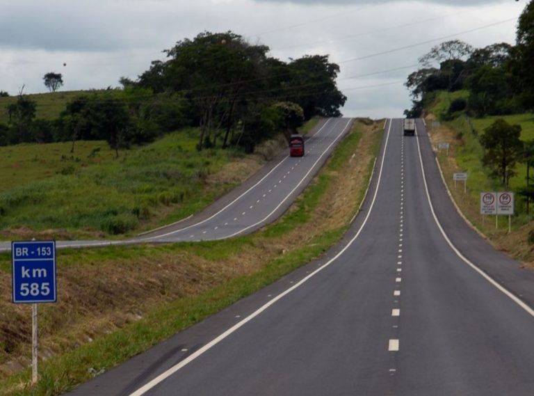 Leia mais sobre o artigo Consórcio Eco153 vence leilão do sistema rodoviário Tocantins-Goiás