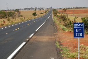 Leia mais sobre o artigo Ministro apresenta planos para a BR-158 à bancada do Mato Grosso