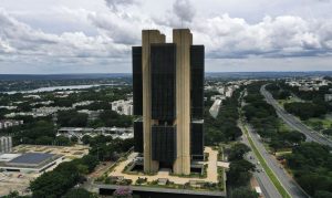 Leia mais sobre o artigo Mercado financeiro eleva projeção da inflação para 4,60% este ano