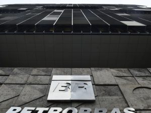 Leia mais sobre o artigo Petrobras obtém lucro de mais de R$ 1 bilhão no primeiro trimestre