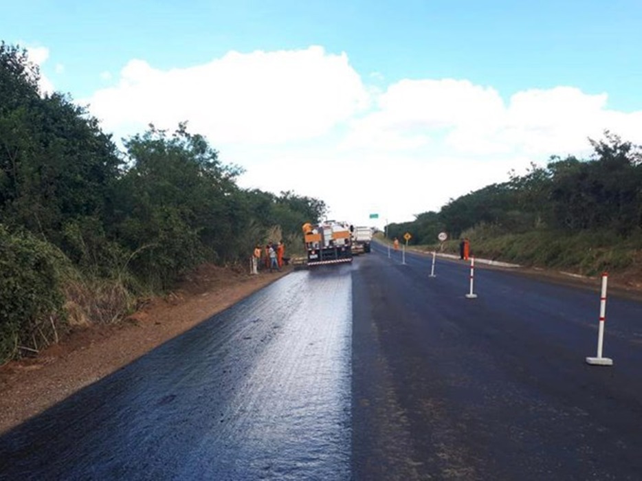 DNIT avança na recuperação de rodovias federais da região Centro-Sul do Ceará