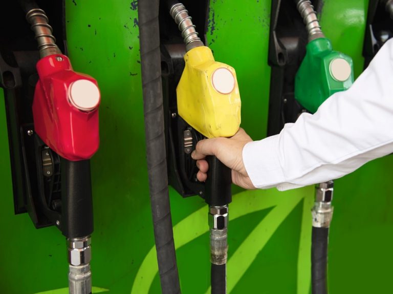 Leia mais sobre o artigo Governo quer utilizar R$ 15 bi de subsídios para zerar impostos do diesel