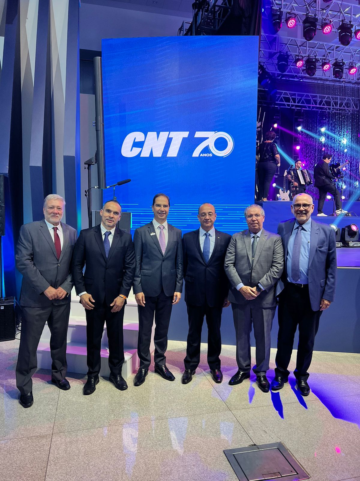 Leia mais sobre o artigo Celebração dos 70 anos da CNT exalta a importância do transporte para o desenvolvimento do Brasil
