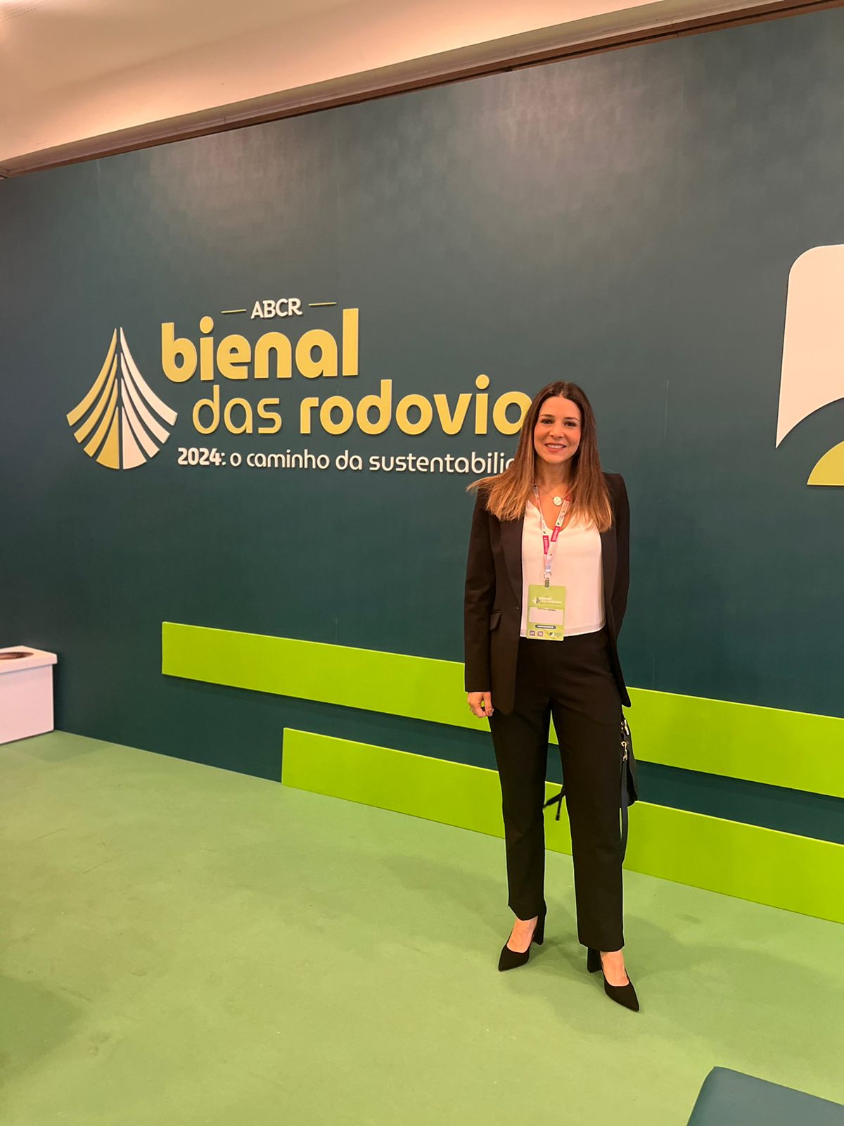 No momento você está vendo SINDIPESA marca presença na Bienal das Rodovias 2024