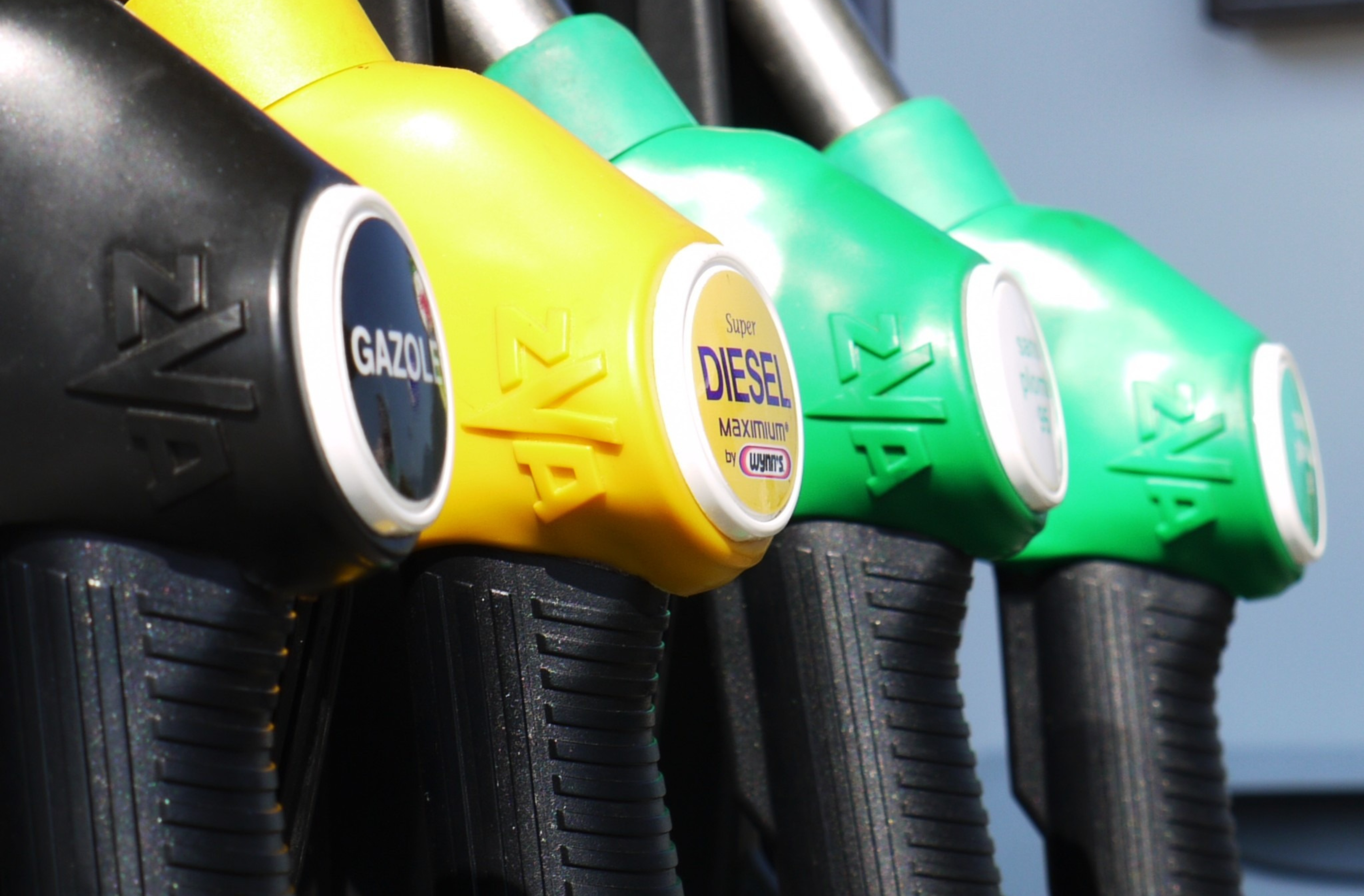 No momento você está vendo Diesel comum e S-10 iniciam março em queda, aponta Edenred Ticket Log