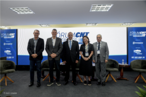 Leia mais sobre o artigo Desafios do transporte na região Nordeste pautam discussões do Fórum CNT de Debates – Etapa Alagoas/Sergipe