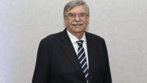 Leia mais sobre o artigo Carlos Panzan, presidente da FETCESP: “Aumento do biodiesel eleva custos e compromete a eficiência do transporte rodoviário”