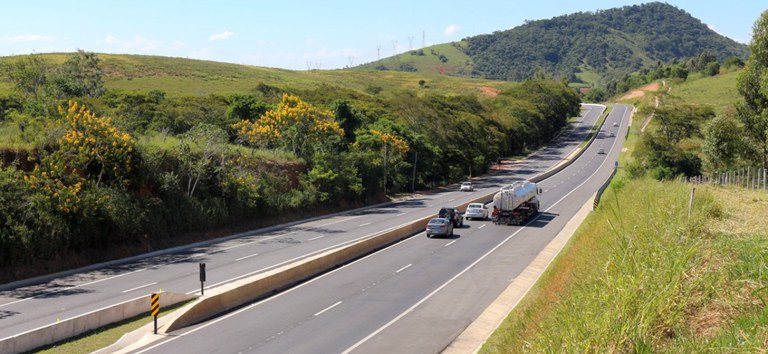No momento, você está visualizando ANTT autoriza publicação do edital de processo competitivo para transferência da Autopista Fluminense e consolida novo modelo de governança