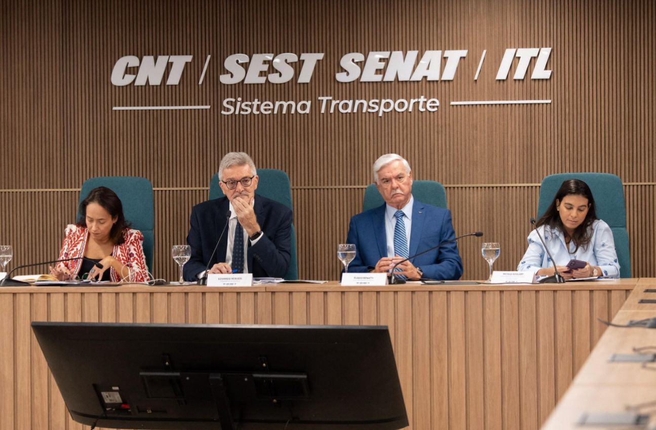 No momento, você está visualizando Seção II da CNT discute assuntos estratégicos para o futuro do Transporte Rodoviário de Cargas