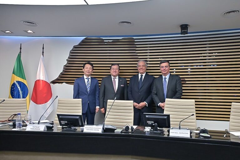 Leia mais sobre o artigo Brasil e Japão retomam diálogo para ampliar comércio e investimentos via Mercosul