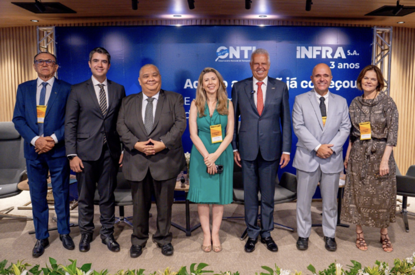 No momento, você está visualizando Planejamento de longo prazo é decisivo para o avanço da infraestrutura, defende CNT em evento da Infra S.A.