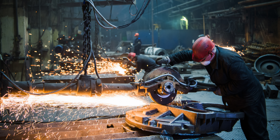 No momento, você está visualizando Produção industrial cresce, mas expectativa de demanda cai ao pior nível desde 2016, diz CNI