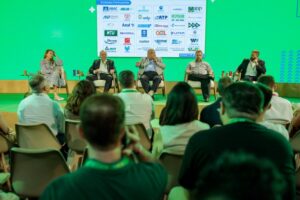 Leia mais sobre o artigo Governo Federal lança inventário nacional de emissões do setor de transportes na COP30