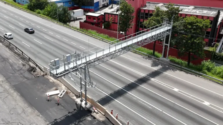 Leia mais sobre o artigo Pedágios free flow começam a operar na Via Dutra, no próximo dia 6