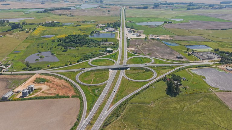 No momento, você está visualizando No Rio Grande do Sul, duplicação da BR-116 avança com construção de viadutos e pavimentação