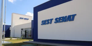 Leia mais sobre o artigo SEST SENAT vence o Prêmio Reclame Aqui 2025 como melhor instituição social e governamental do país