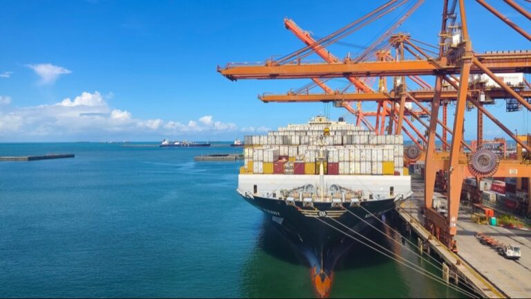 Leia mais sobre o artigo Logística e juros travam competitividade das exportações brasileiras, aponta CNI