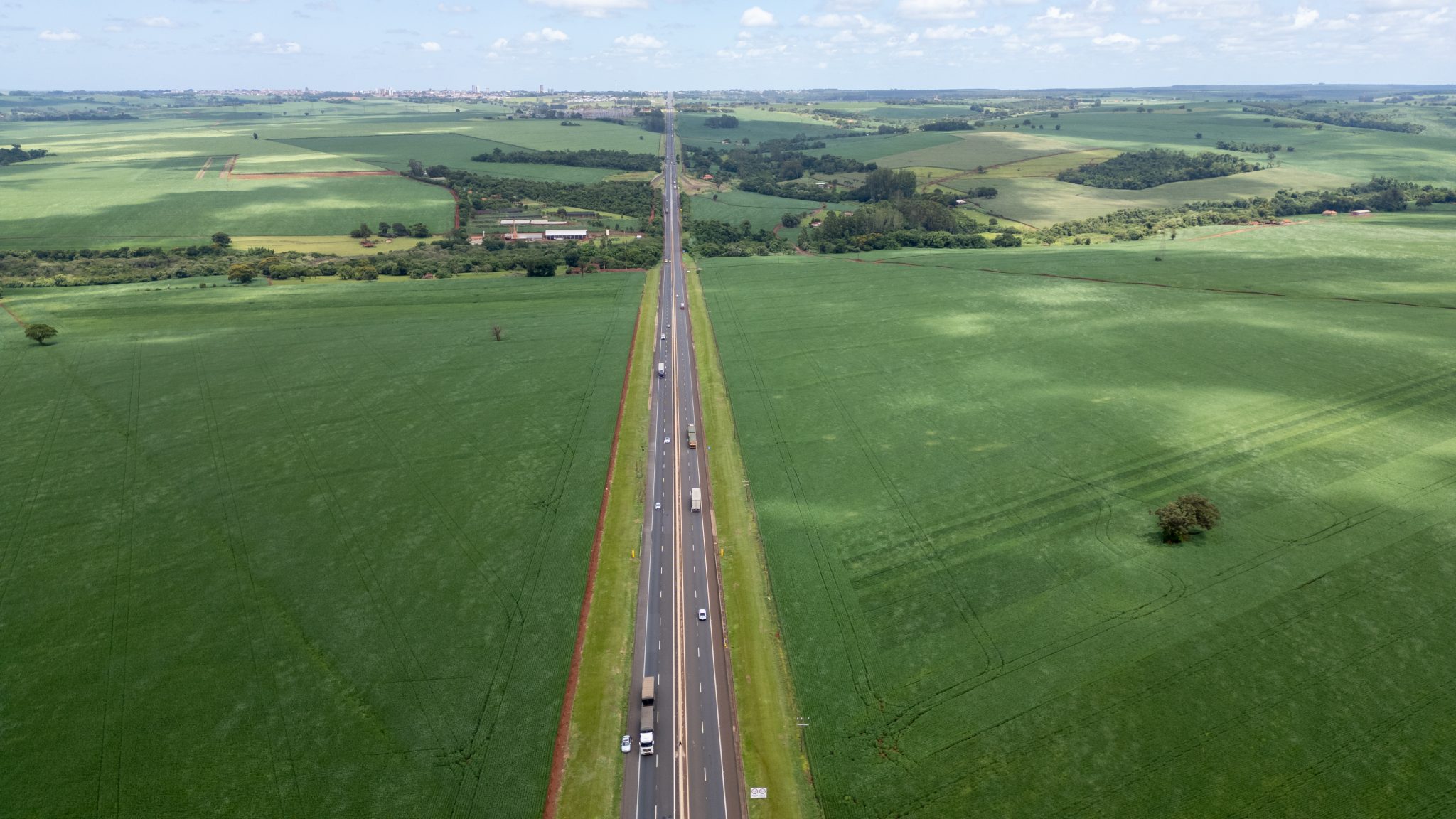 No momento, você está visualizando Conheça a melhor rodovia do Brasil: trecho da Raposo Tavares, em SP, vira referência nacional em infraestrutura