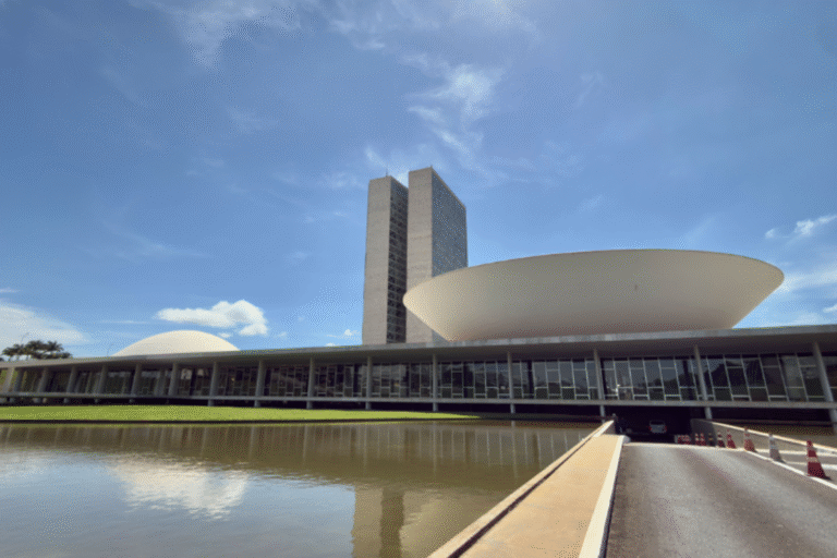 Leia mais sobre o artigo Congresso inicia ano legislativo com pautas estratégicas acompanhadas pelo setor de transporte