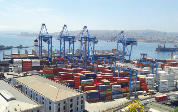 No momento, você está visualizando Logística marítima sustenta avanço histórico dos portos brasileiros em 2025