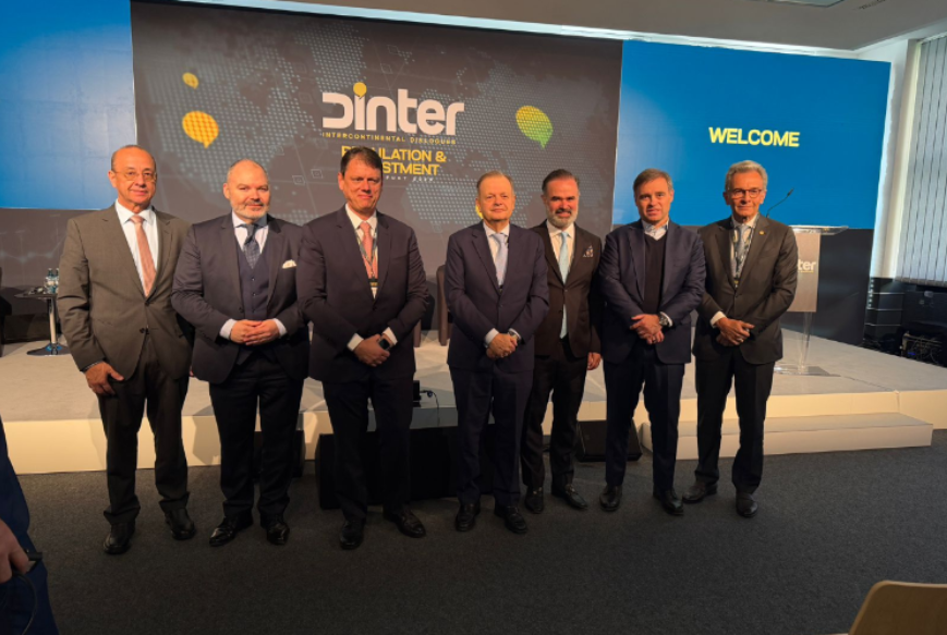 No momento, você está visualizando Presidente do Sistema Transporte defende multimodalidade e segurança regulatória em fórum internacional, em Frankfurt