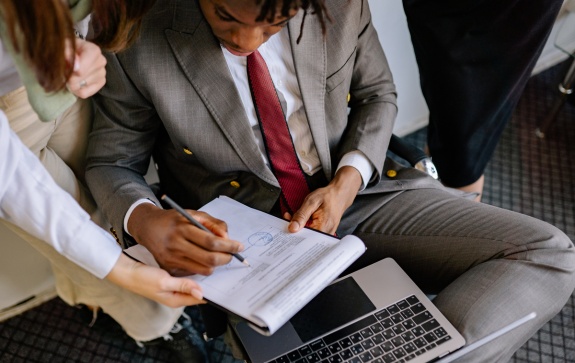 No momento, você está visualizando Comissão de Trabalho aprova projeto que inclui sindicatos no regime do Simples Nacional