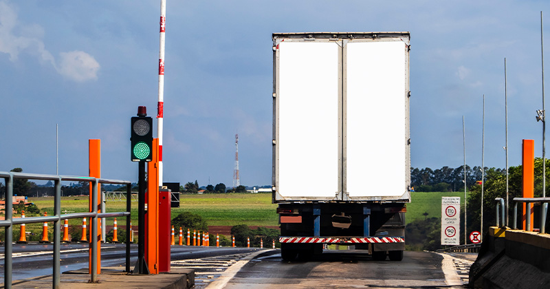 No momento, você está visualizando Vale-Pedágio Obrigatório segue no radar da ANTT no transporte de cargas
