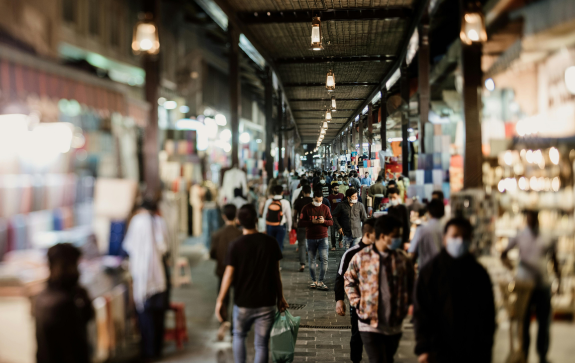 No momento, você está visualizando Fim da escala 6×1: estudos divergem sobre impactos no PIB e inflação