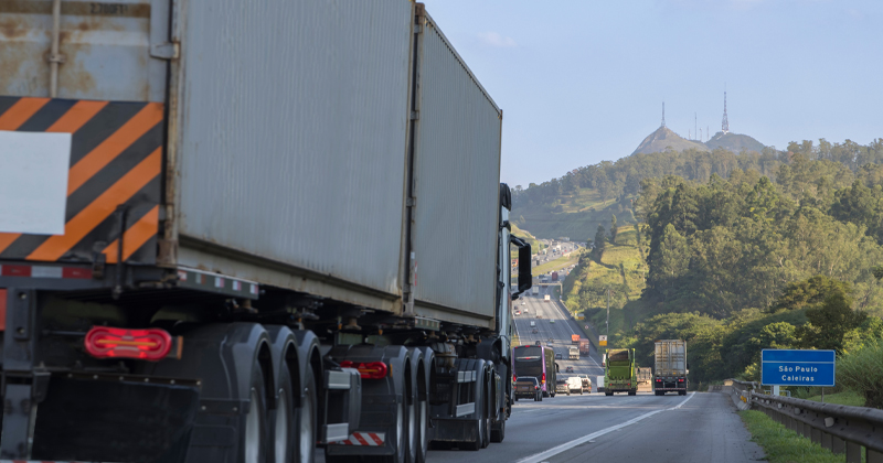 No momento, você está visualizando Transporte rodoviário de cargas enfrenta alta de custos e dificuldade de repasse em 2026