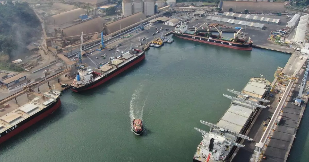 No momento, você está visualizando Maior porto de SC anuncia obra milionária para ampliar acesso de caminhões
