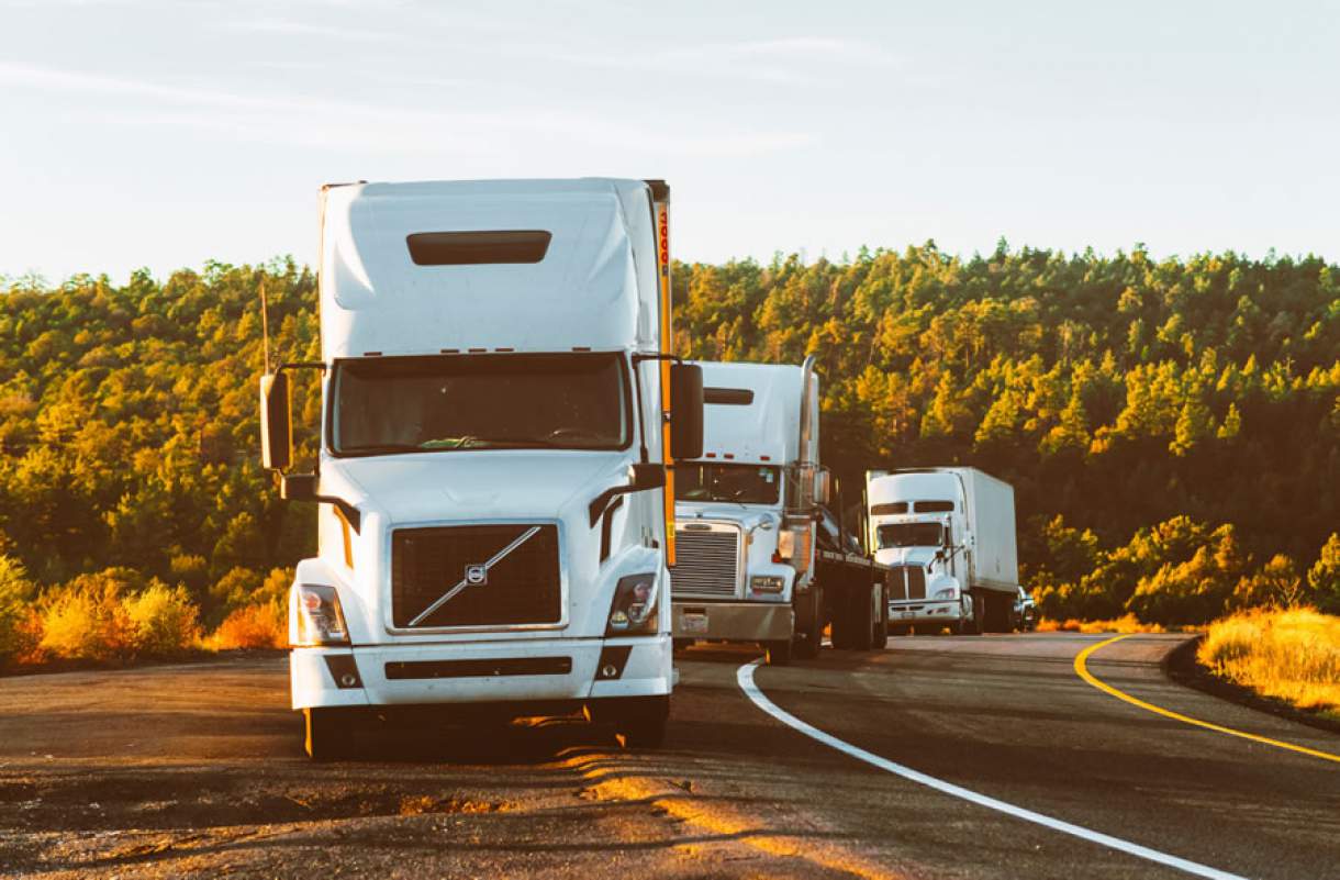 No momento, você está visualizando Restrições urbanas travam operações e elevam custos do transporte de cargas no Paraná