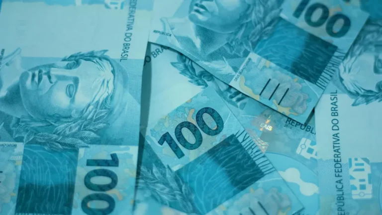 Leia mais sobre o artigo Juros e perda do impulso fiscal dão início a novas revisões do PIB de 2027