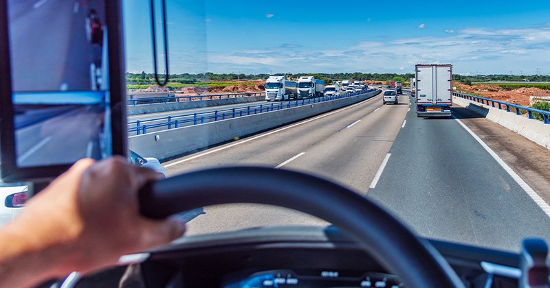 No momento, você está visualizando Mais de 60% das empresas de transporte investem em IA para prevenir riscos