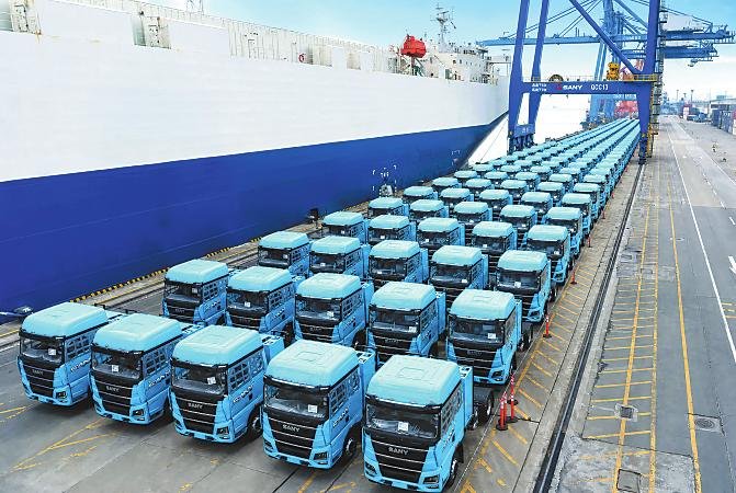 No momento, você está visualizando Diesel caro abre caminho para caminhões elétricos chineses no exterior