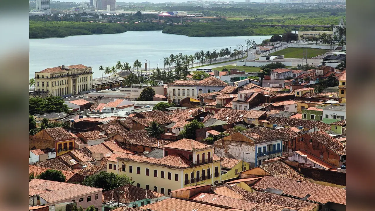 No momento, você está visualizando Uma ponte para o mundo: São Luís transforma vocação logística em liderança no Nordeste