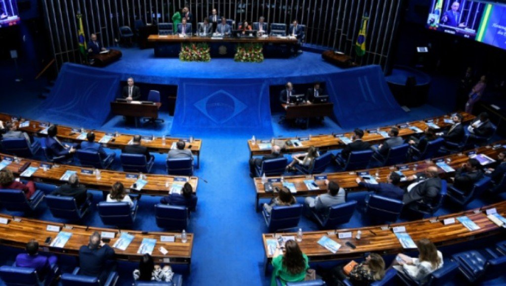 No momento, você está visualizando Projeto abre caminho para reduzir diesel e cria estímulos a insumos nacionais