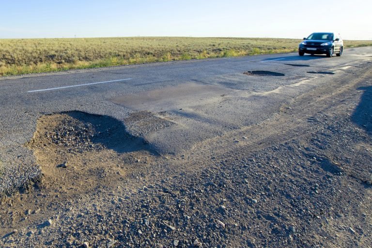 No momento, você está visualizando Projeto responsabiliza poder público por acidentes se houver falta de manutenção em rodovias