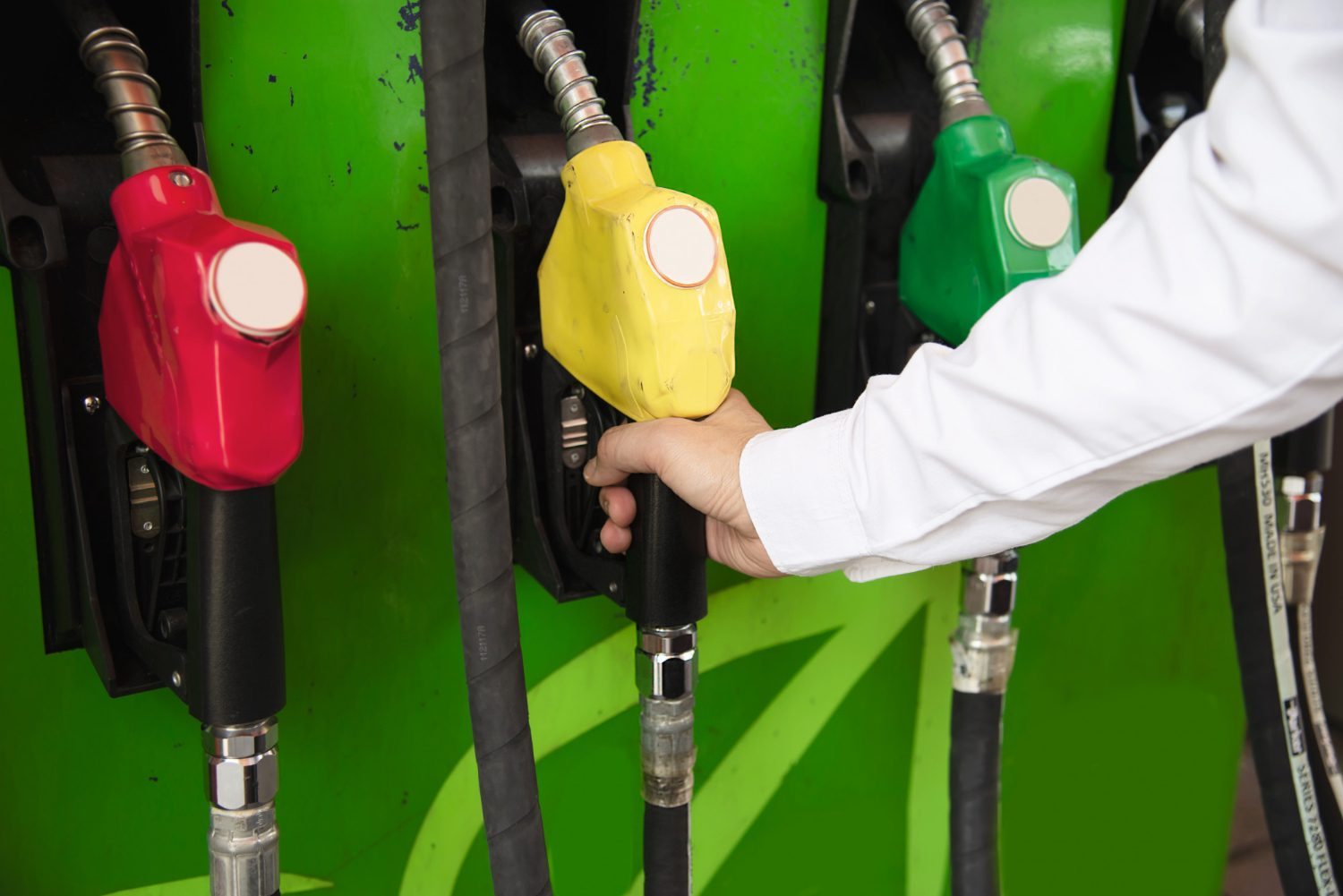 No momento, você está visualizando STJ permite creditamento de PIS/Cofins sobre gasolina e diesel