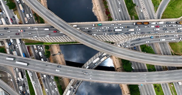 Leia mais sobre o artigo Ministério dos Transportes prevê 11 leilões rodoviários em 2027, com R$ 102,68 bilhões em investimentos