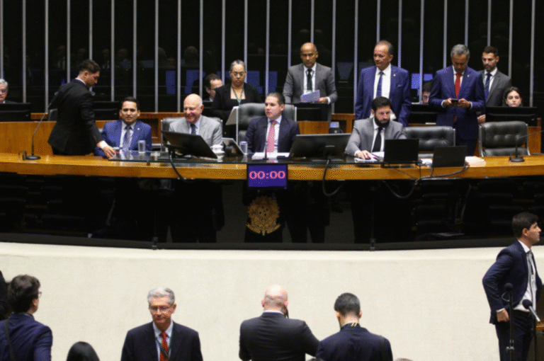 Leia mais sobre o artigo Câmara aprova urgência para projeto que amplia recursos destinados ao SEST SENAT
