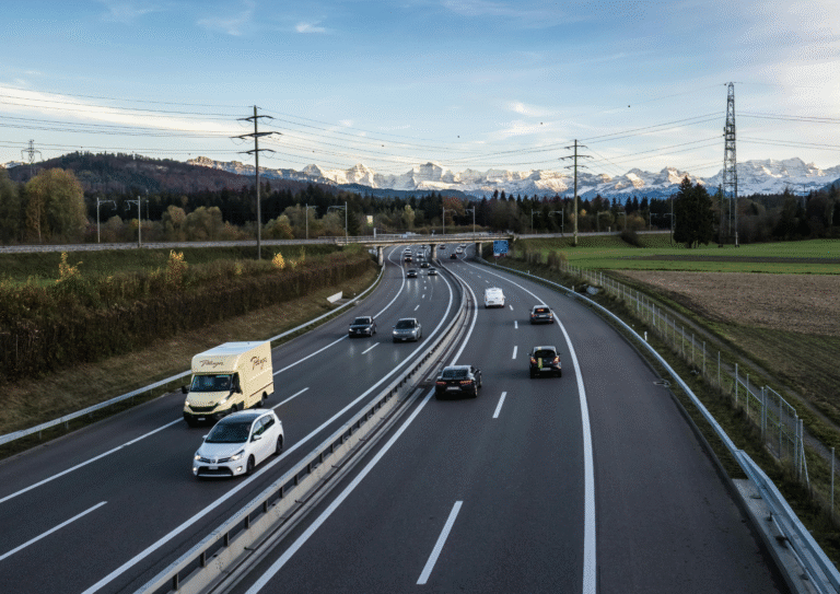 Leia mais sobre o artigo Nova lei amplia rastreabilidade do transporte de cargas e muda gestão das transportadoras
