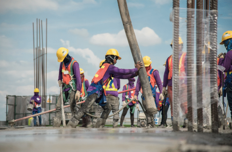 Leia mais sobre o artigo Fim da escala 6×1 amplia receio de falta de mão de obra na infraestrutura